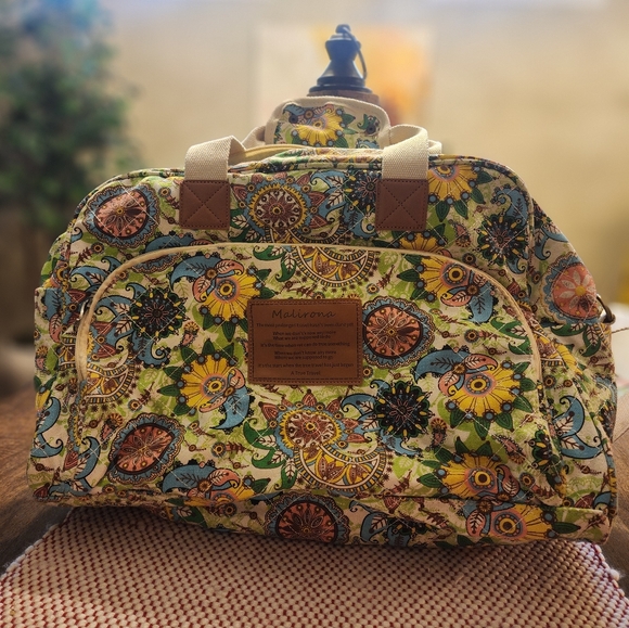 Malirona Weekender Duffel Bag - Picture 2 of 9